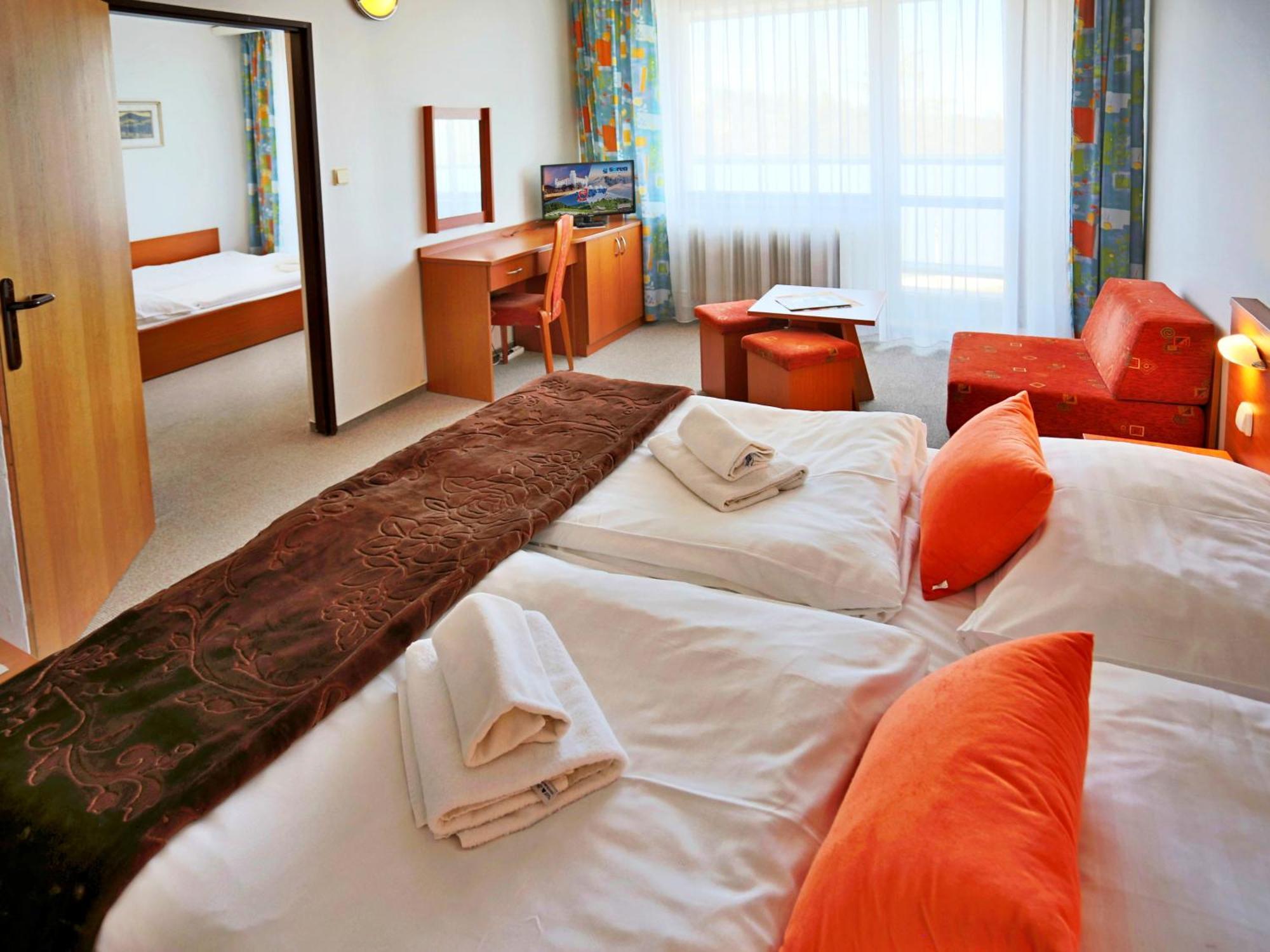 Hotel SOREA URÁN Tatranská Lomnica Esterno foto